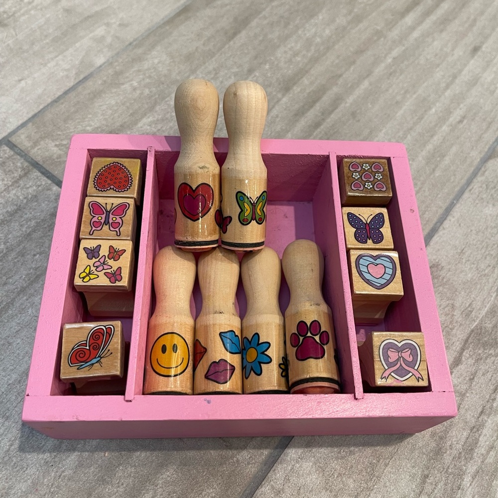 Melissa & Doug Wooden & Happy handles Stamp Set - Picture 2 of 2